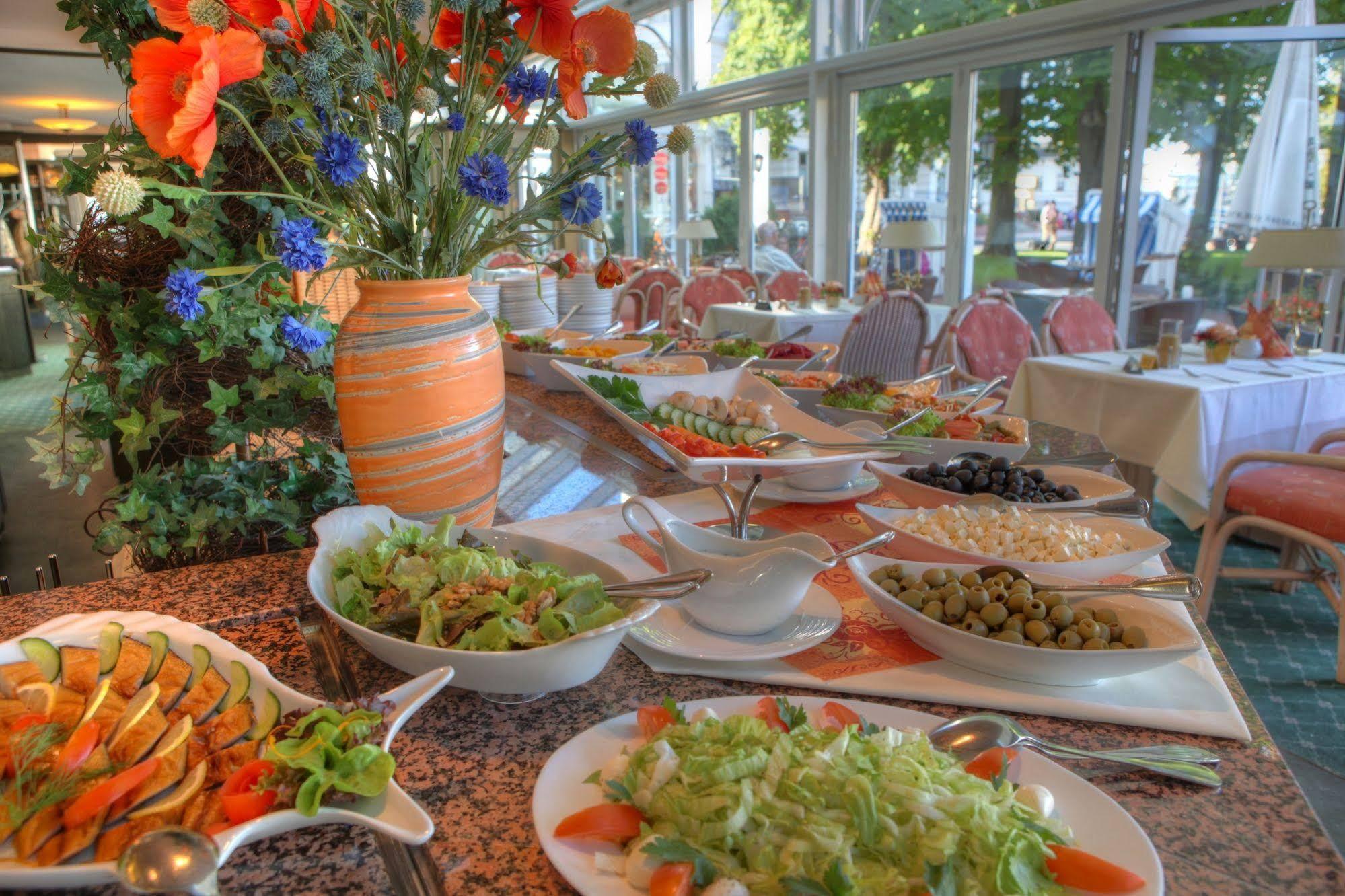 Seetelhotel Pommerscher Hof Heringsdorf  Kültér fotó